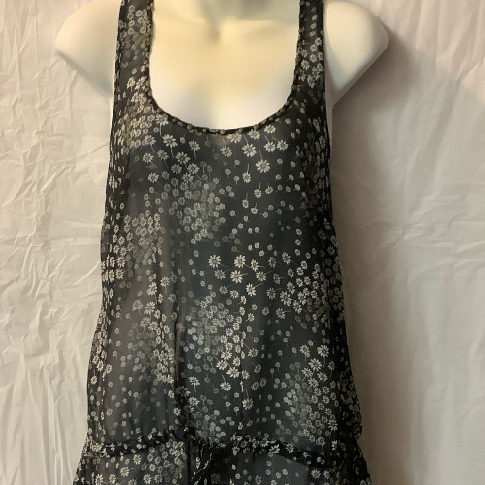 Sleeveless Top